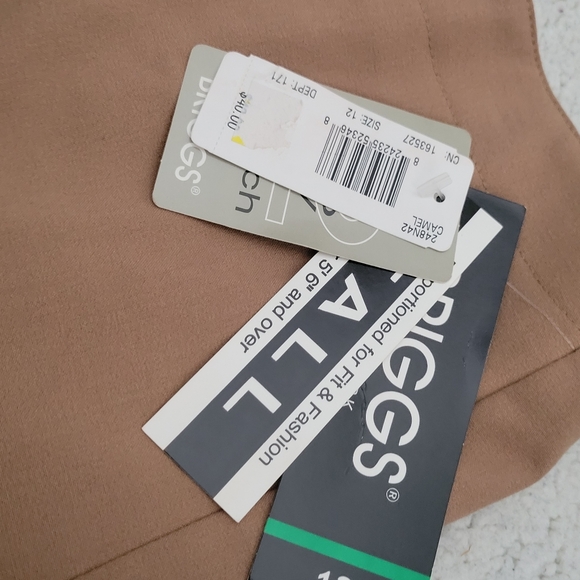 New Briggs New York Camel Cargo Trousers / Pants - Size 12 Tall - Picture 4 of 5